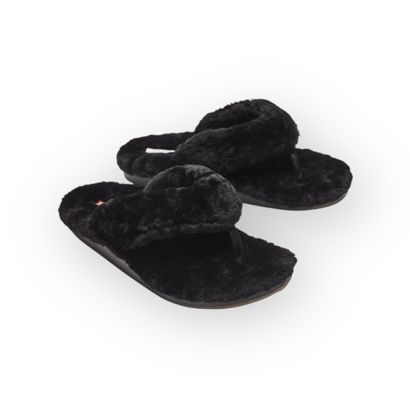 new Olukai ʊ Shearling Fur Outdoor Slipper Thong Sandals ʊ Black 9M ʊ in Box - Picture 5 of 17